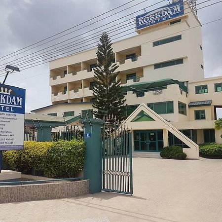 Korkdam Hotel Taifa Buitenkant foto