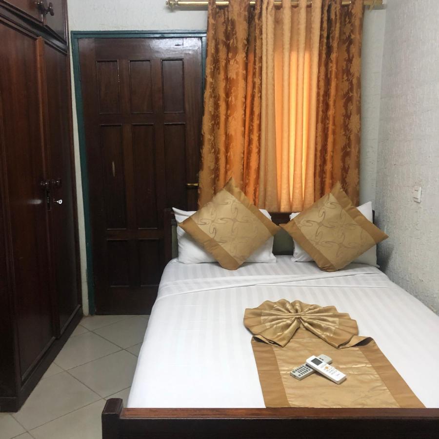 Korkdam Hotel Taifa Buitenkant foto