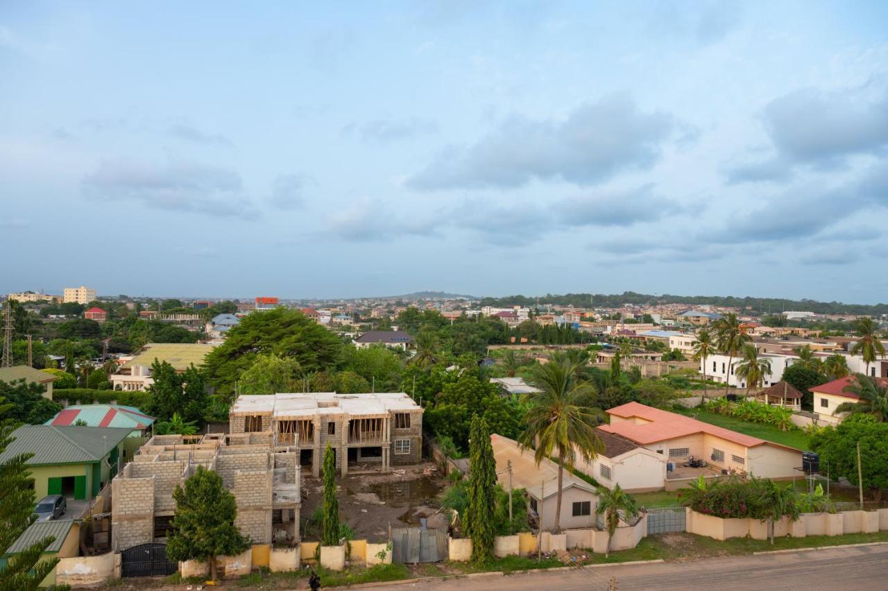 Korkdam Hotel Taifa Buitenkant foto