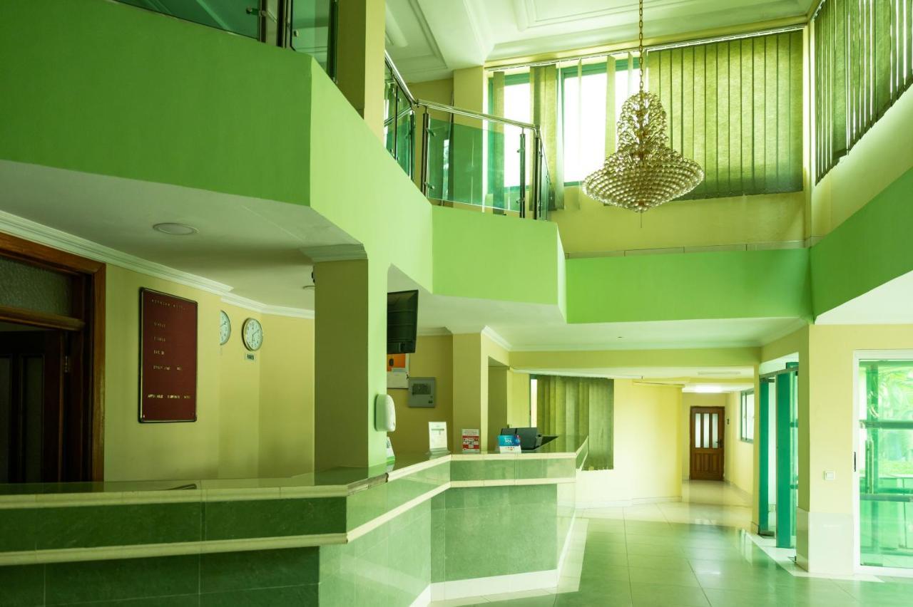 Korkdam Hotel Taifa Buitenkant foto