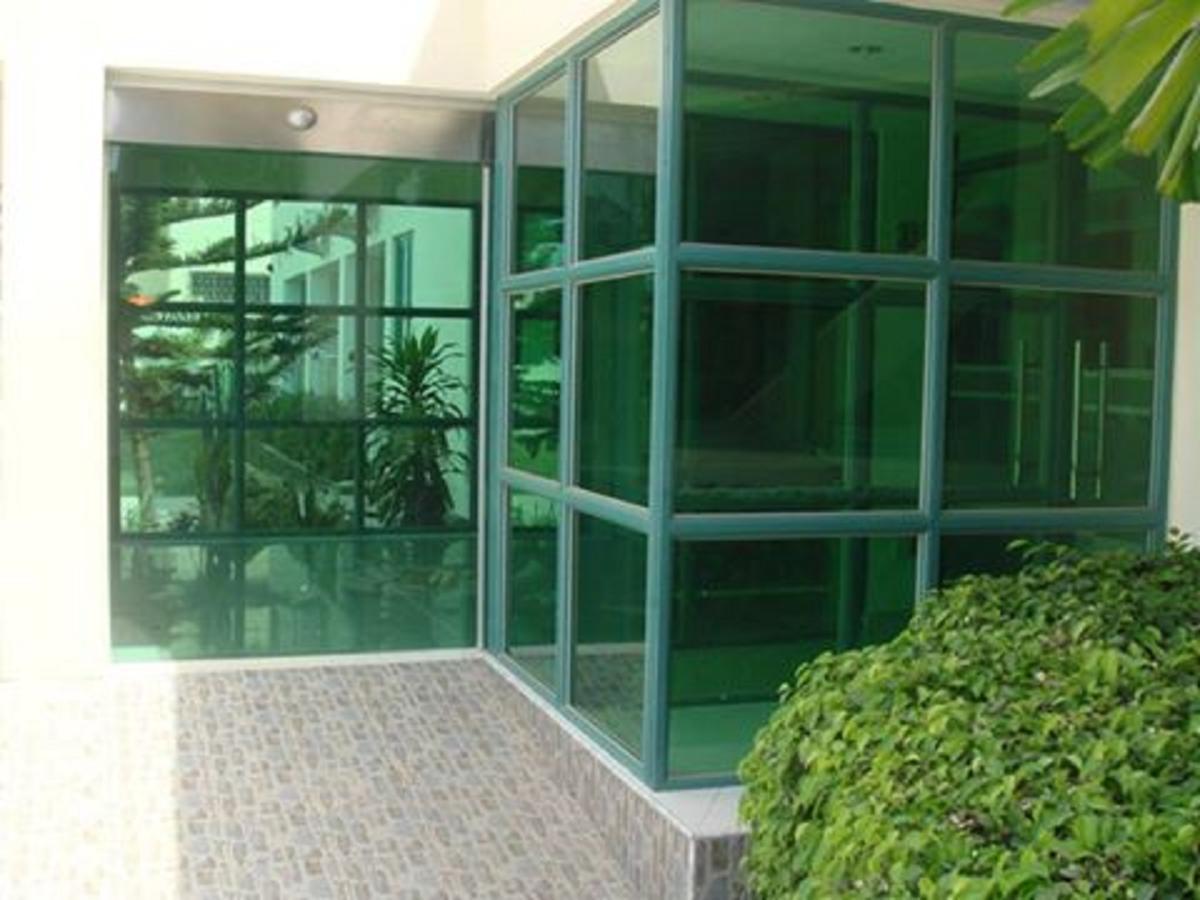 Korkdam Hotel Taifa Buitenkant foto
