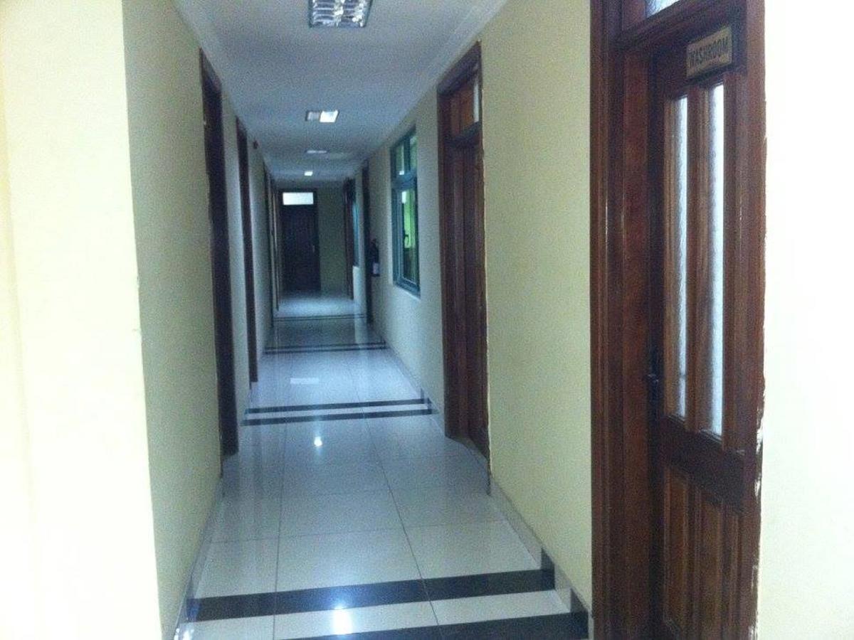Korkdam Hotel Taifa Buitenkant foto